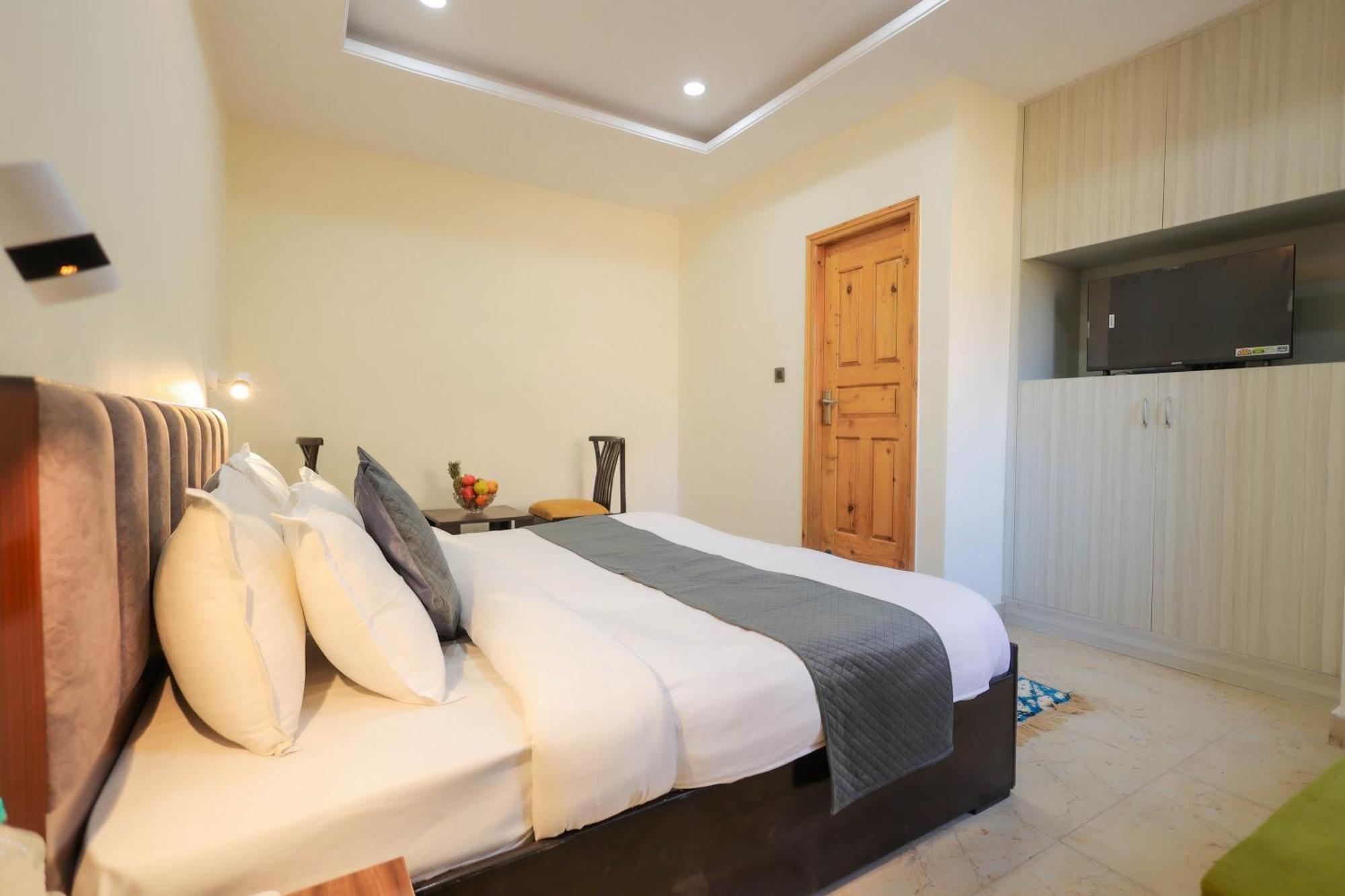 Mystic Hills Retreat Hotel Shimla Luaran gambar